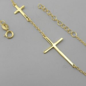 Srebrna narukvica križ