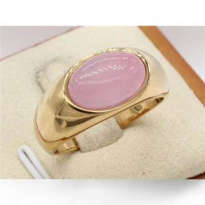 Prsten od pozlaćenog čelika