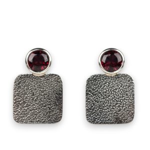 Srebrne naušnice granat-SE11674-granat