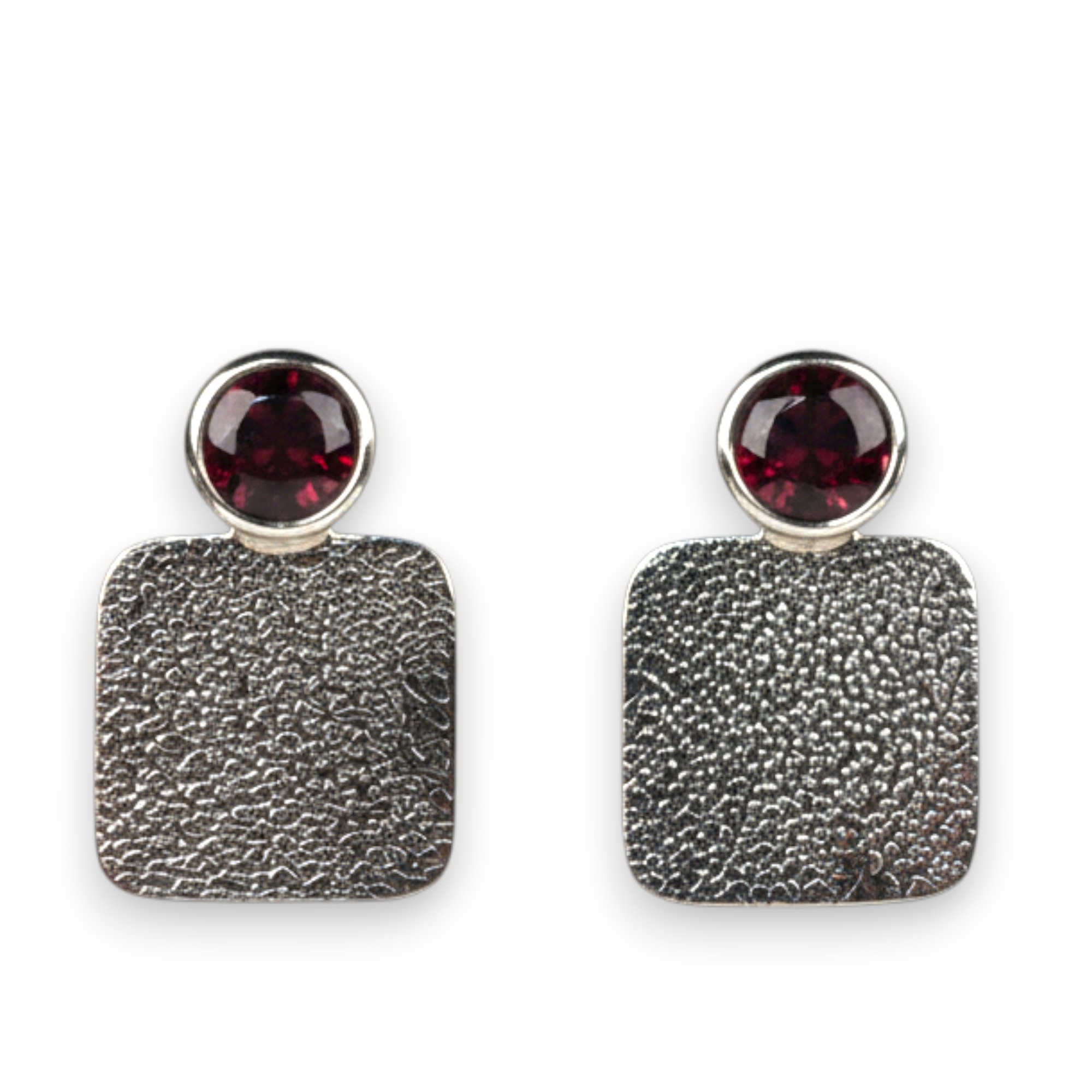 Srebrne naušnice granat-SE11674-granat